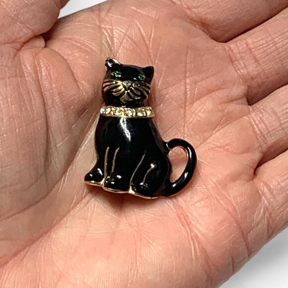 Monet Vintage Signed Black Cat Enamel Brooch With Rhinestone Collar & Green Eyes - Picture 5 of 7